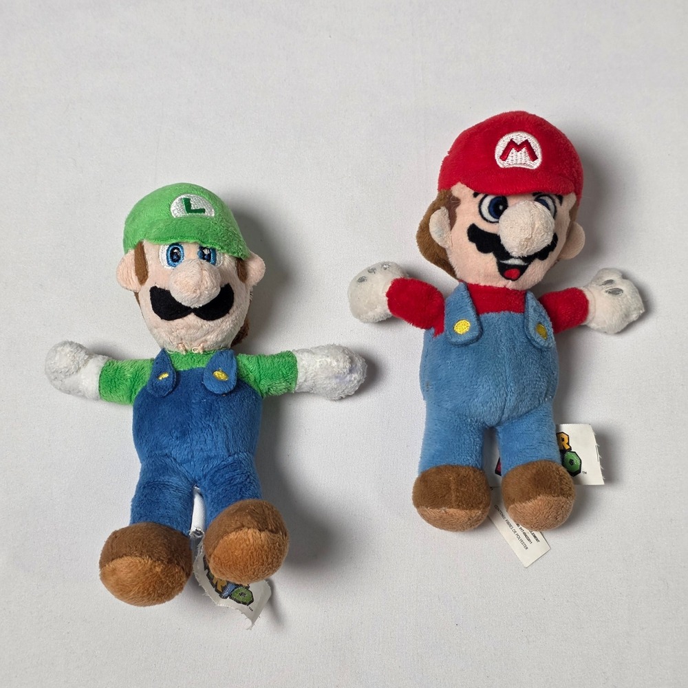 Nintendo‎ Mario and Luigi Plush Toy Set 7" Red Green Stuffed Figures 2pk